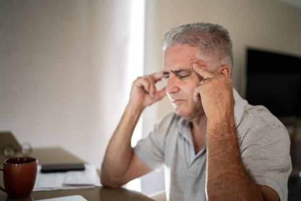 Дента Капитал | Симптомы глаукомы у пожилых людей признаки